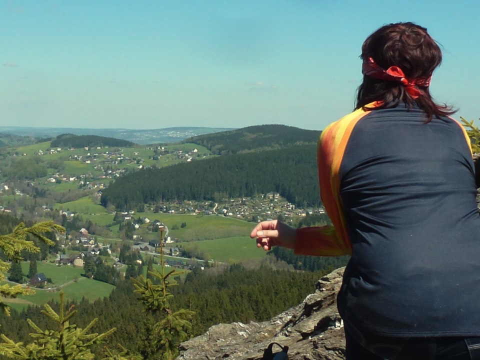 Blick vom Taubenfelsen auf das Pöhlwassertal bei Rittersgrün